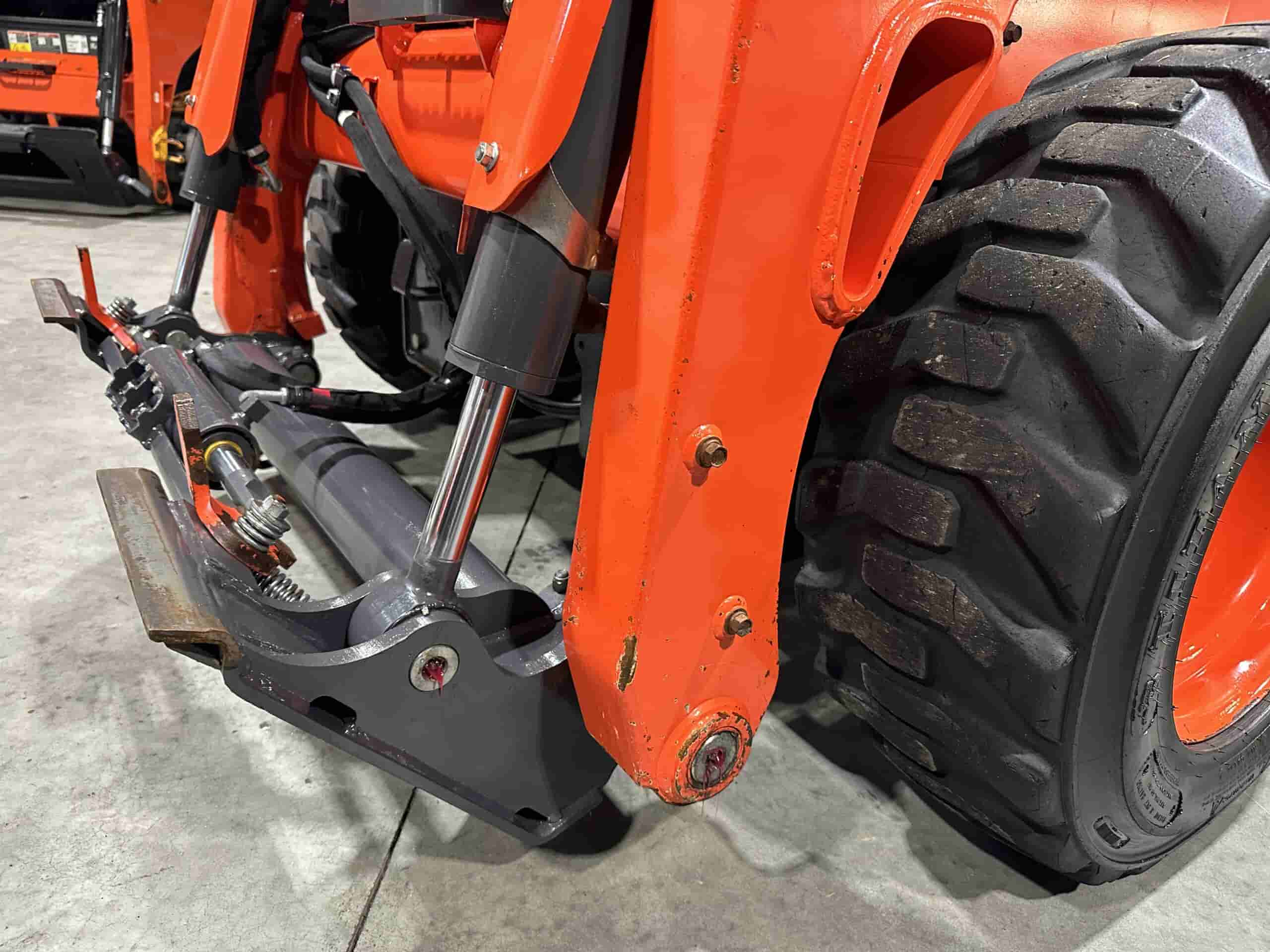 2017 KUBOTA SSV65
